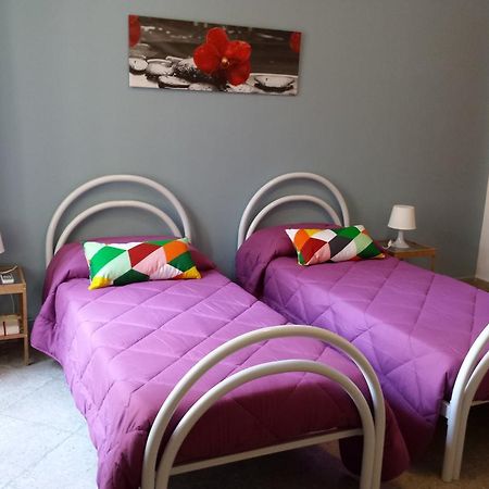 La Via Del Mare - Acireale Centro Storico Apartman Kültér fotó
