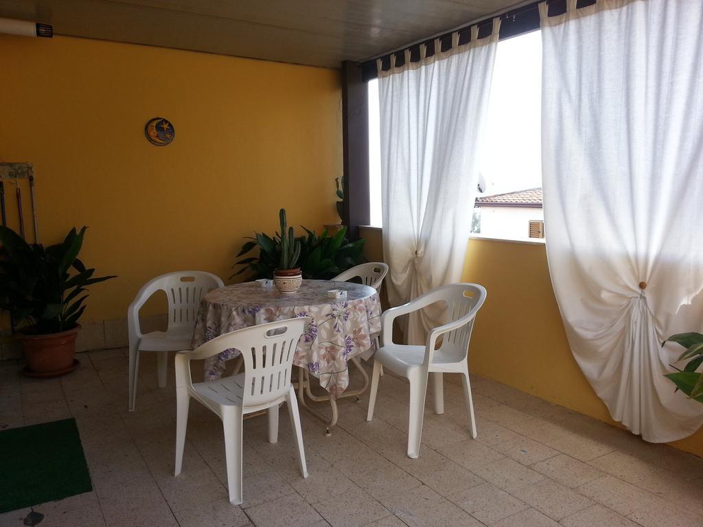 La Via Del Mare - Acireale Centro Storico Apartman Szoba fotó