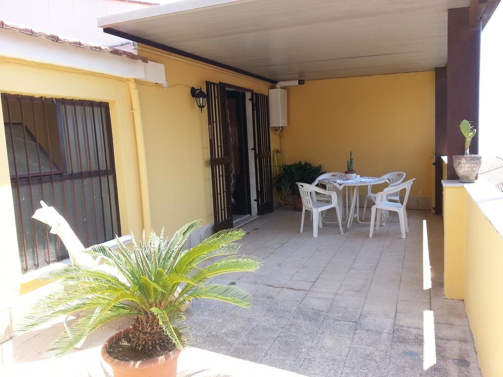 La Via Del Mare - Acireale Centro Storico Apartman Szoba fotó